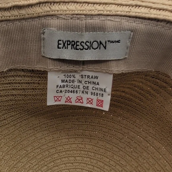 Expressions| Vintage Tan Straw Hat with Black Band - Picture 7 of 11